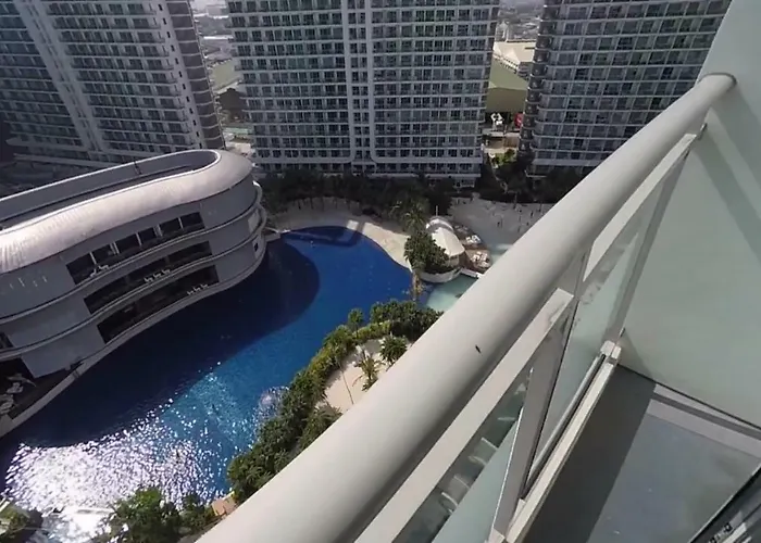 Apartment Azure Paranaque Bldg Maldives *